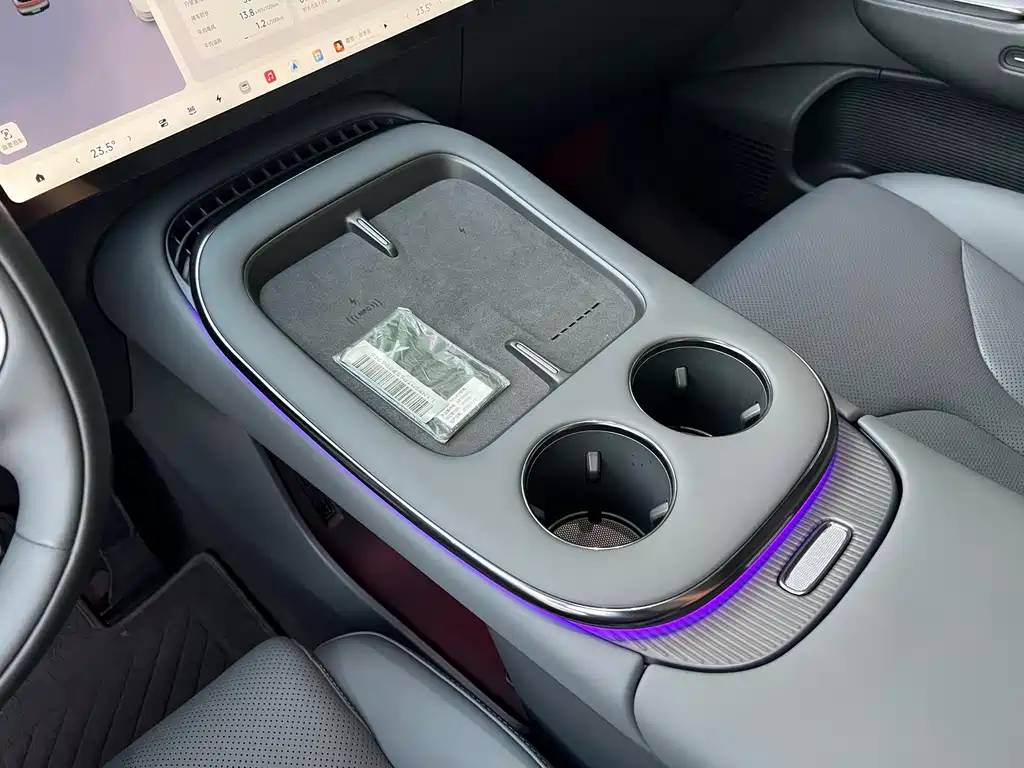 XPeng G7 — миниатюра 13