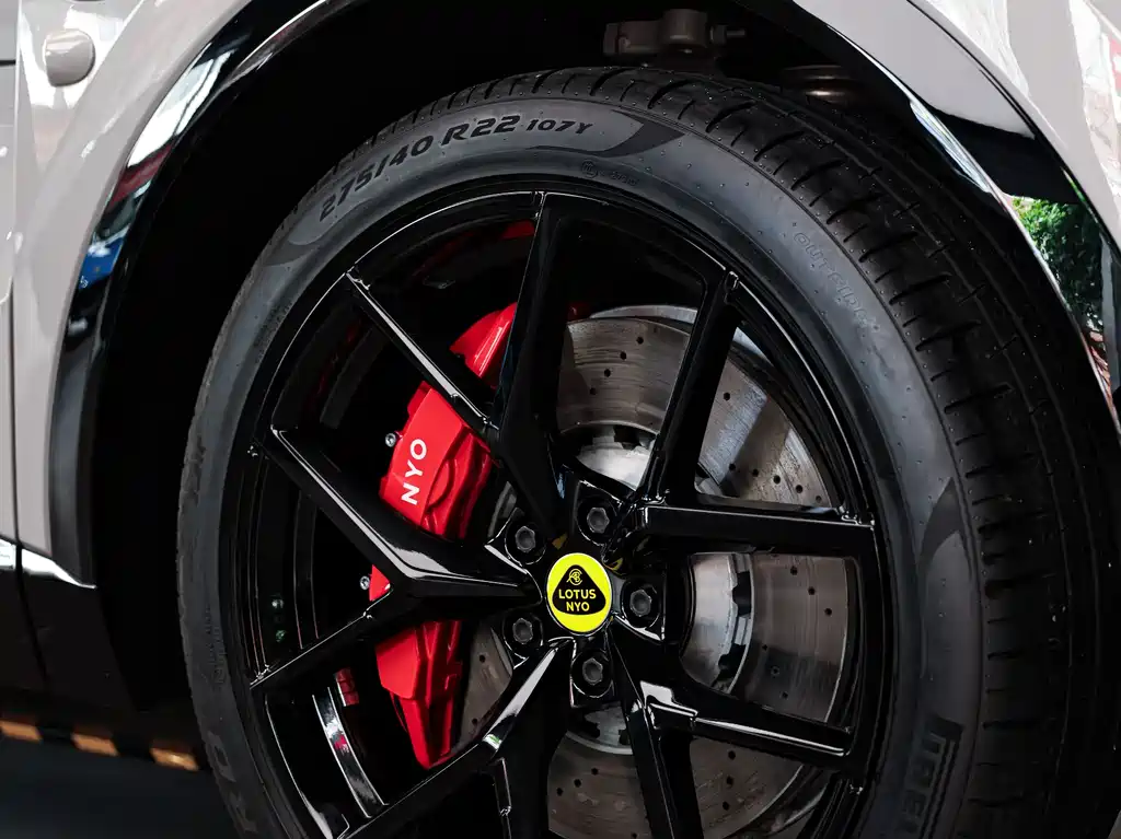 Lotus Eletre 2023 ELETRE S+