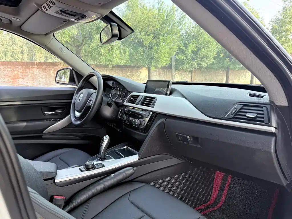 BMW 3 Series GT — миниатюра 10