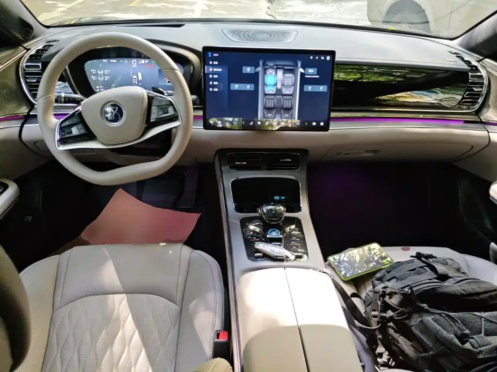 BYD Han — миниатюра 10
