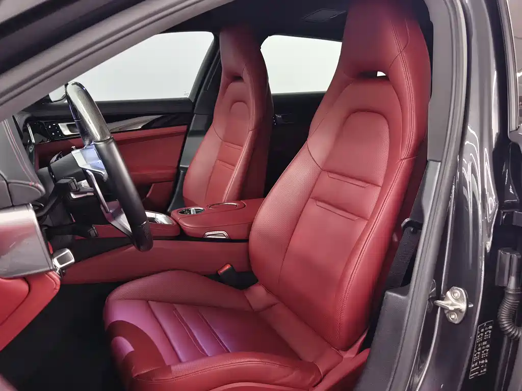 Porsche Panamera — миниатюра 12