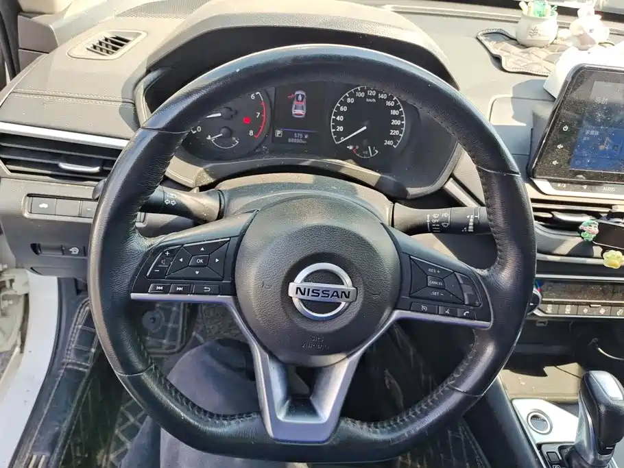 Nissan Teana — миниатюра 15