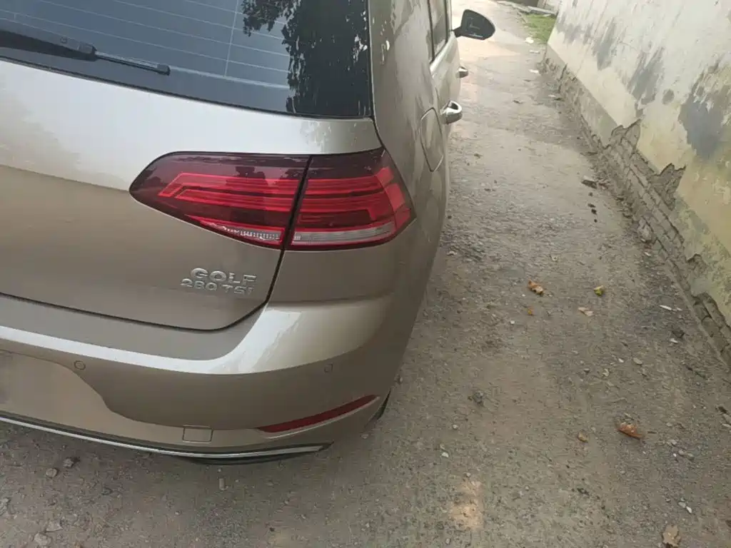Volkswagen Golf — миниатюра 8