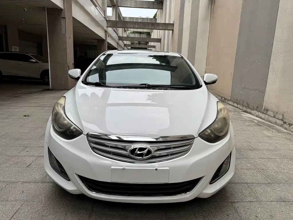 Hyundai Elantra Langdong 2014
