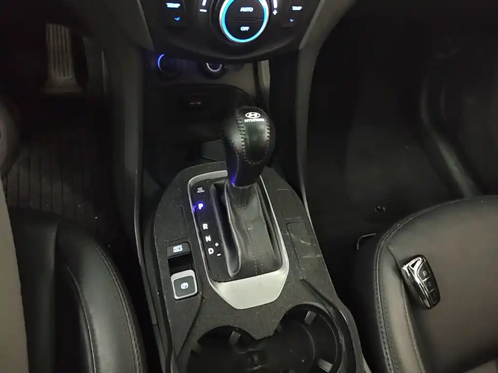 Hyundai Santa Fe — миниатюра 14