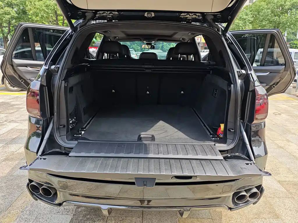 BMW X5 (Import) — миниатюра 22