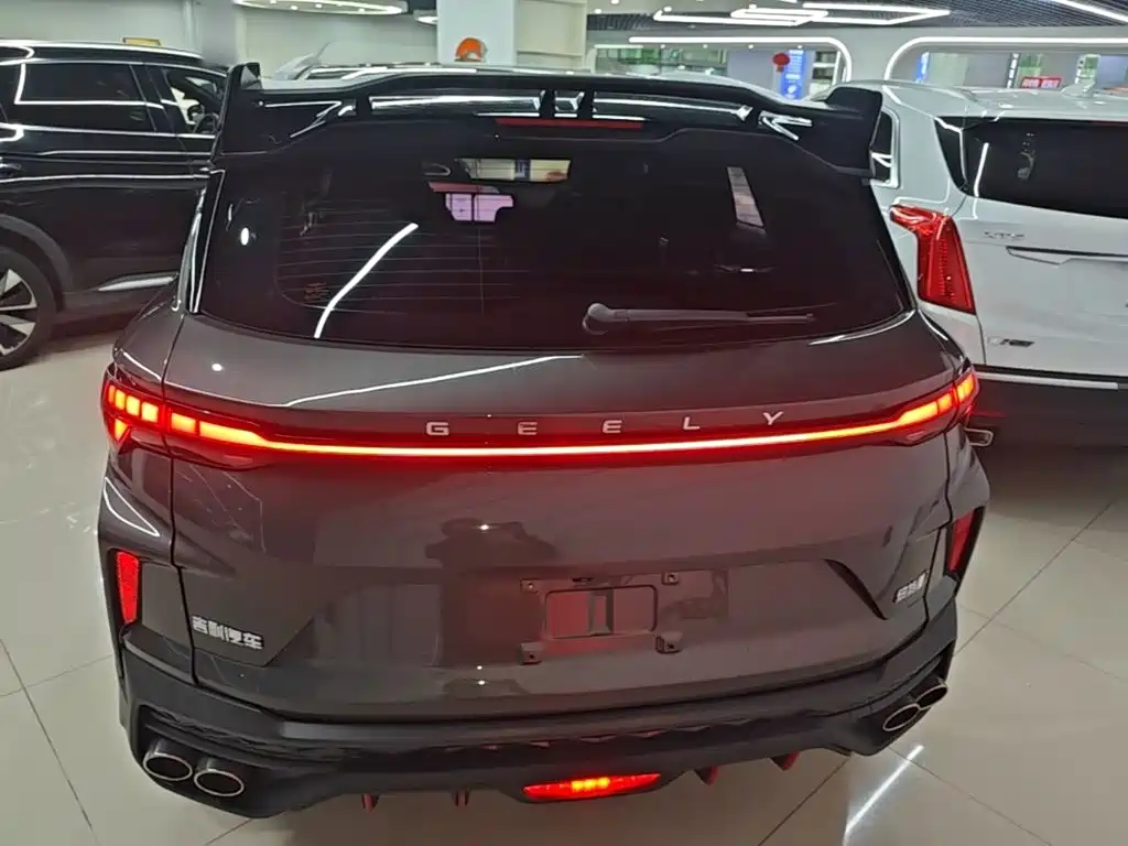 Geely Binyue — миниатюра 6
