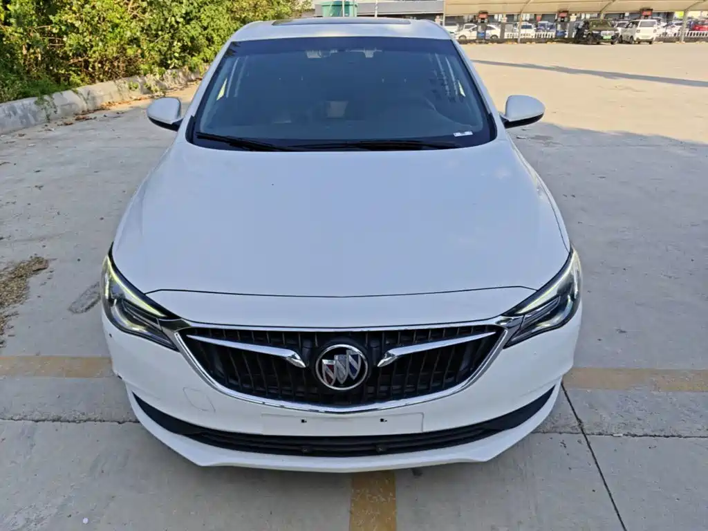 Buick Excelle — миниатюра 3