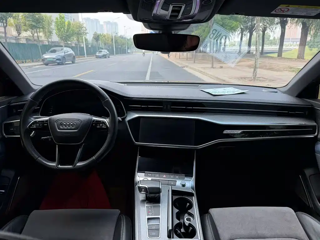 Audi A6L — миниатюра 5