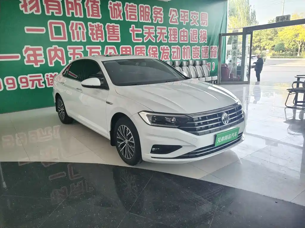Volkswagen Sagitar — миниатюра 3