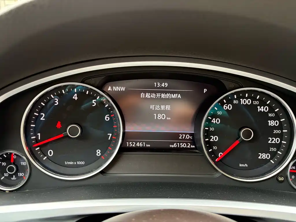 Volkswagen Touareg — миниатюра 13