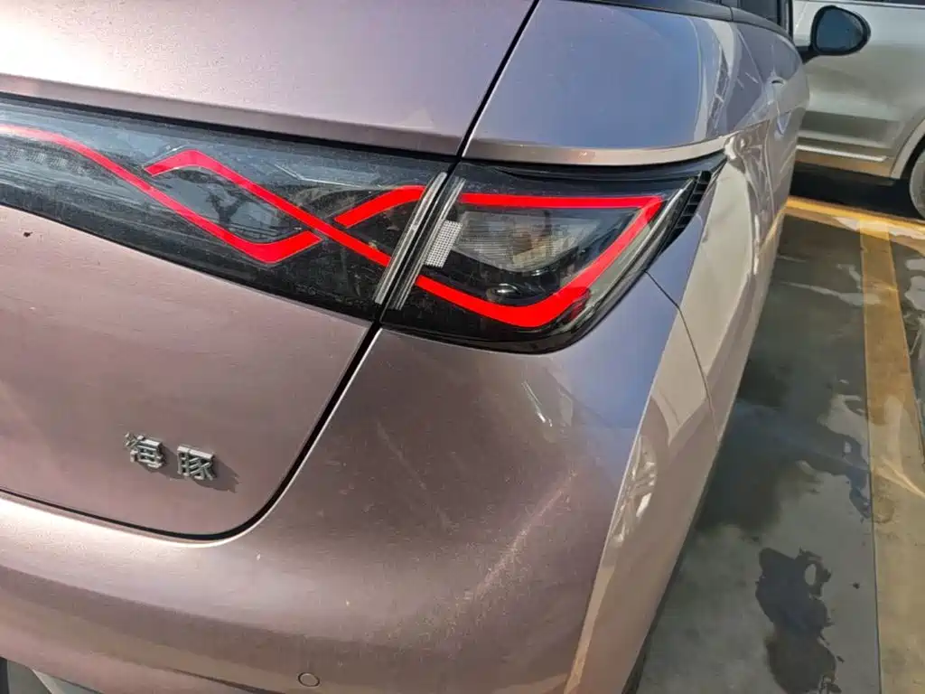BYD Dolphin — миниатюра 8
