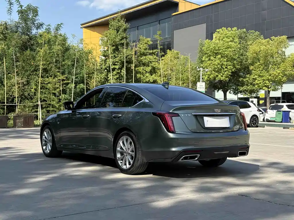 Cadillac CT5 — миниатюра 6