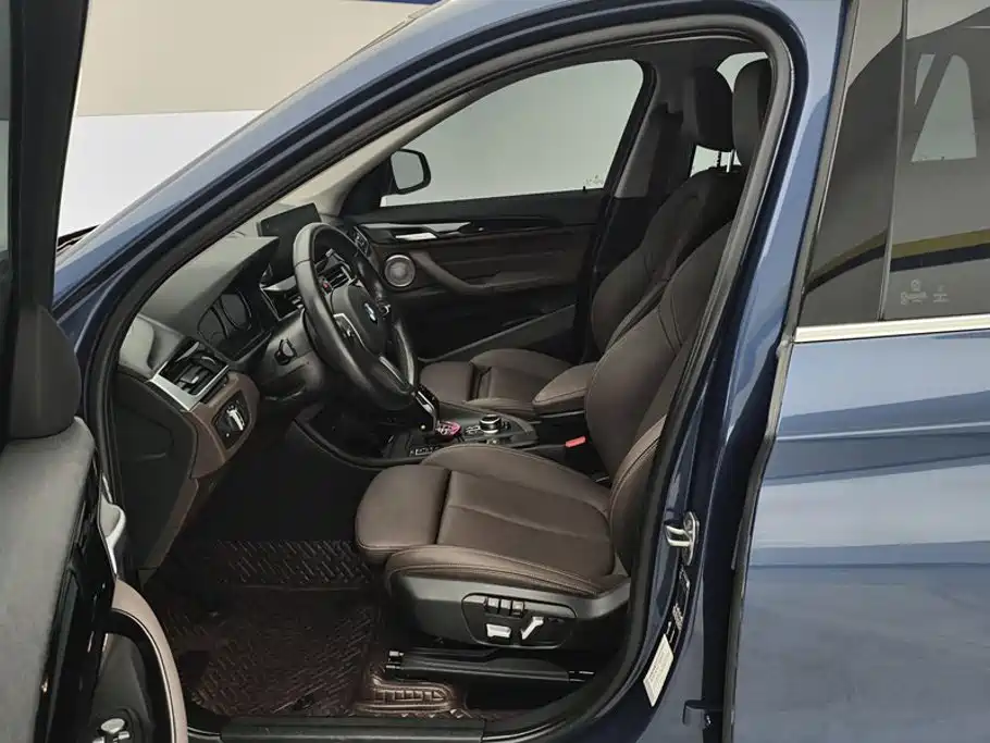 BMW X1 — миниатюра 9