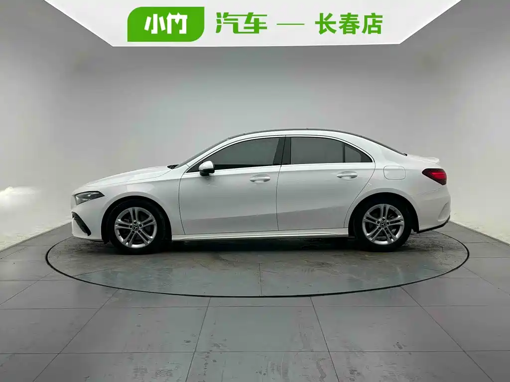 Mercedes-Benz A-Class — миниатюра 3