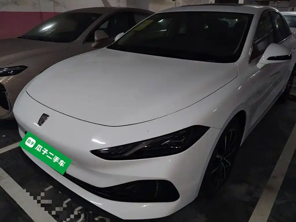 Roewe D7 2025 DMH 125km Champion