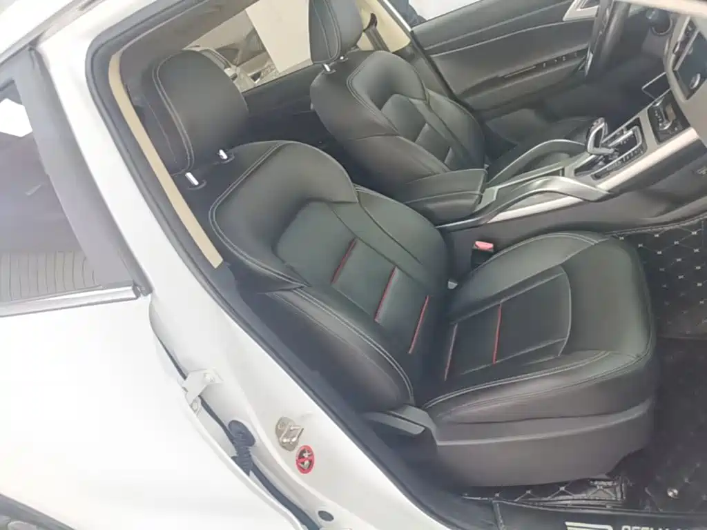 Geely Boyue — миниатюра 25