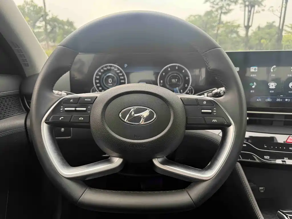 Hyundai Mistra — миниатюра 14