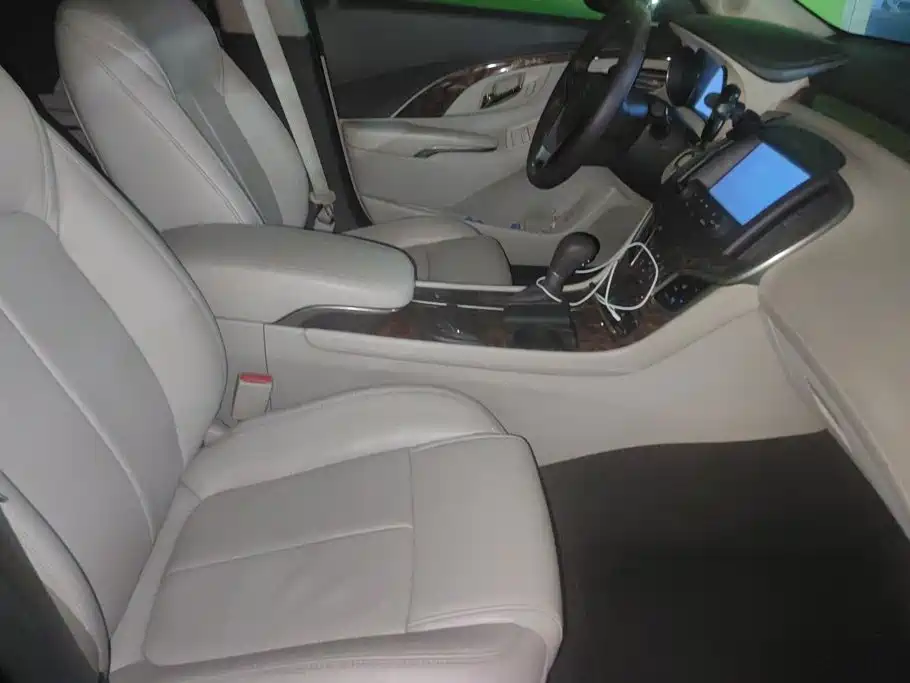 Buick LaCrosse — миниатюра 8