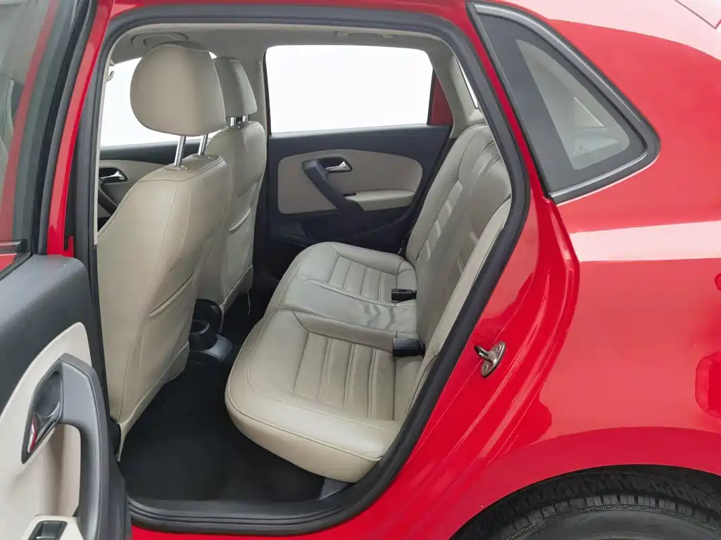 Volkswagen Polo — миниатюра 15