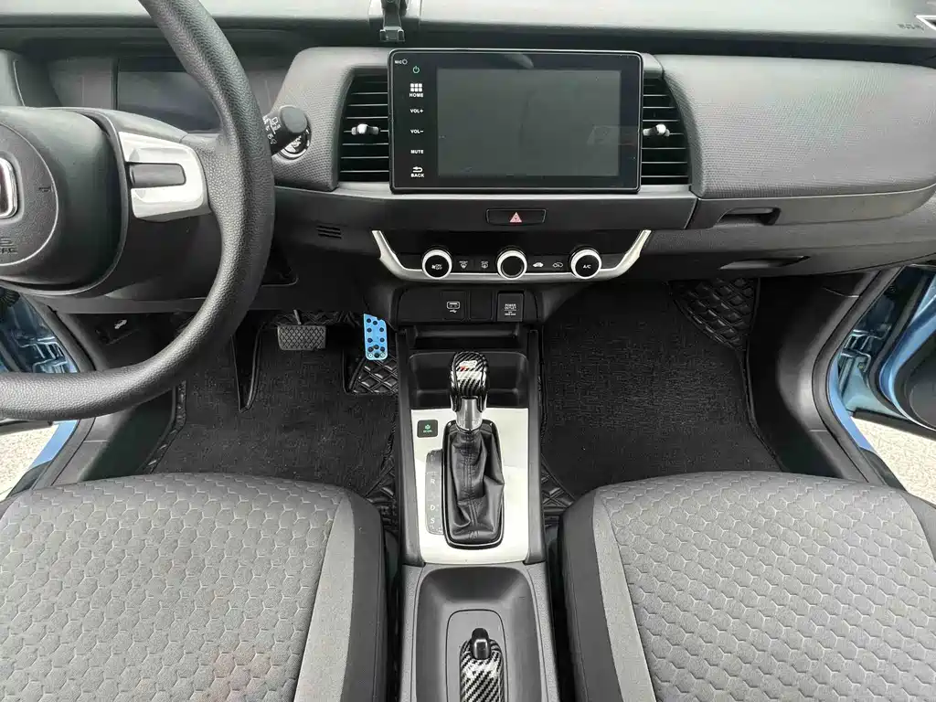 Honda Fit — миниатюра 15