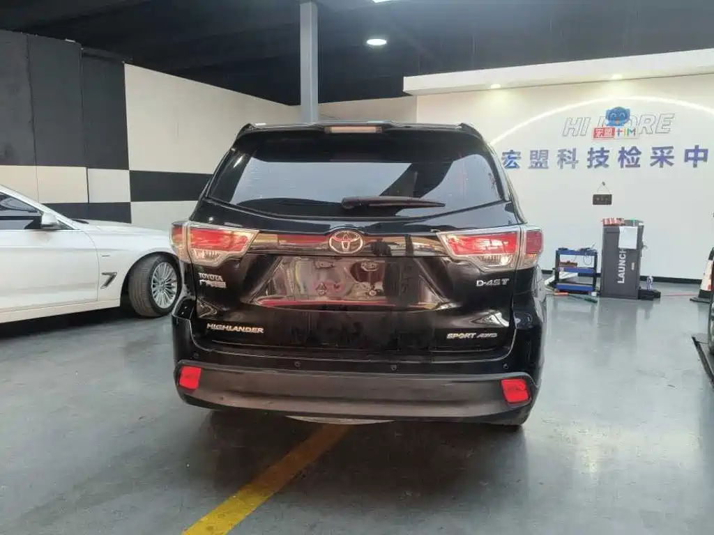 Toyota Highlander — миниатюра 8