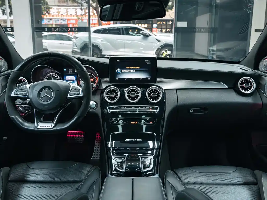 Mercedes-Benz C-Class AMG — миниатюра 14