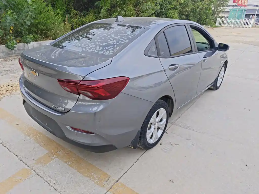 Chevrolet Cavalier — миниатюра 7
