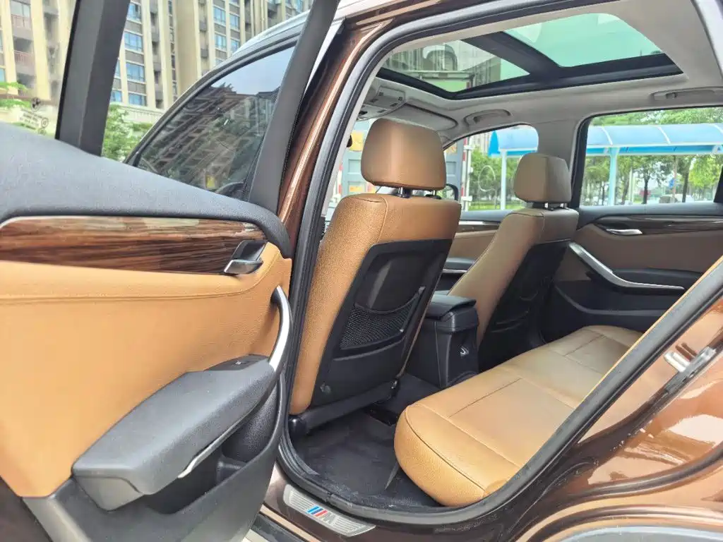 BMW X1 (Import) — миниатюра 5