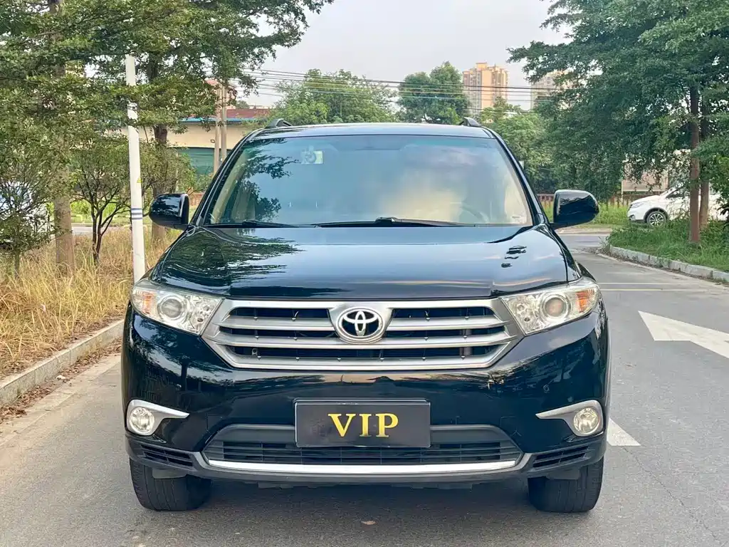 Toyota Highlander — миниатюра 2