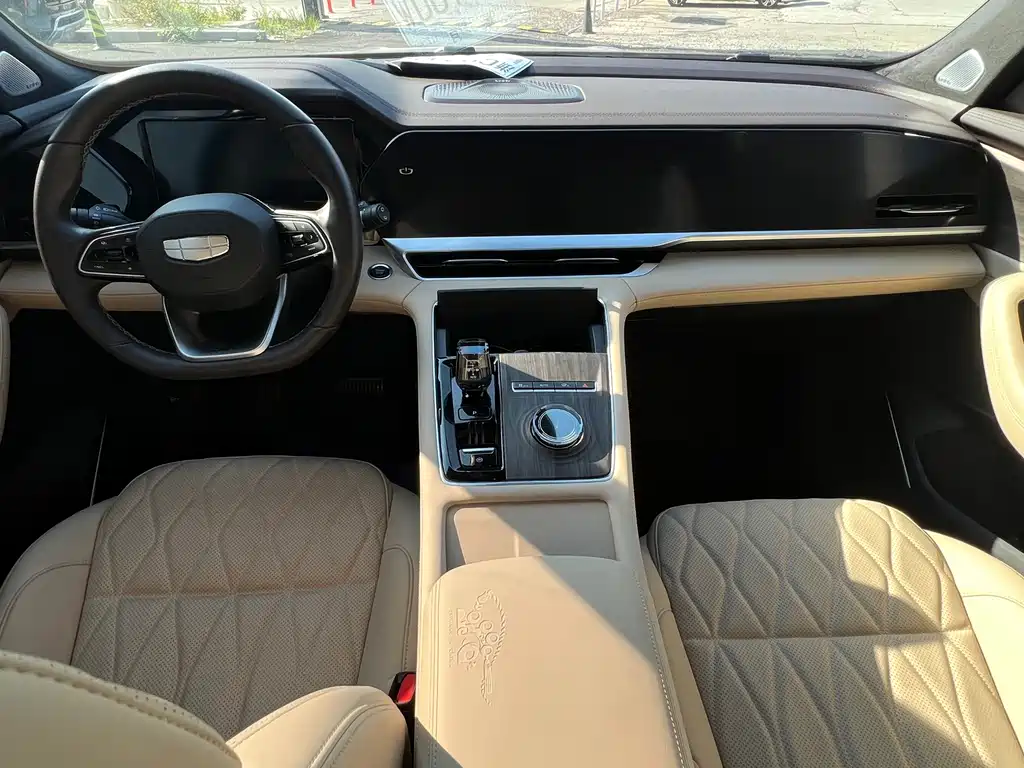 Geely Xingyue L — миниатюра 12