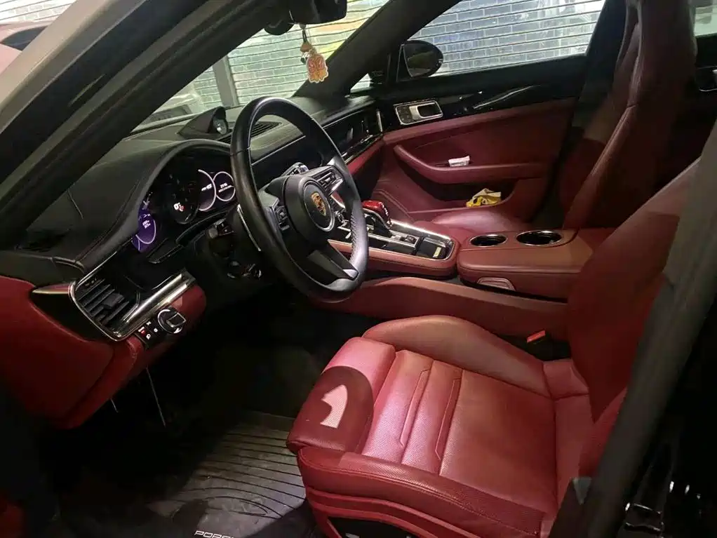 Porsche Panamera — миниатюра 4