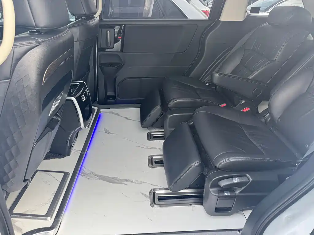 Honda Odyssey — миниатюра 9