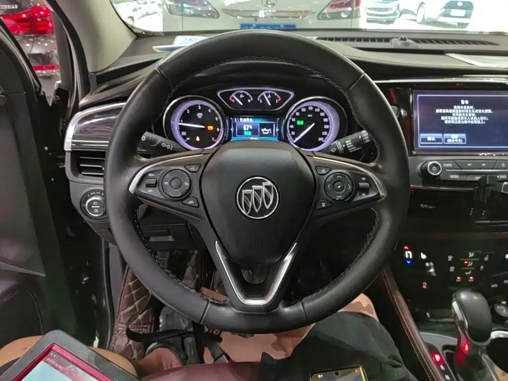 Buick Envision Plus — миниатюра 11