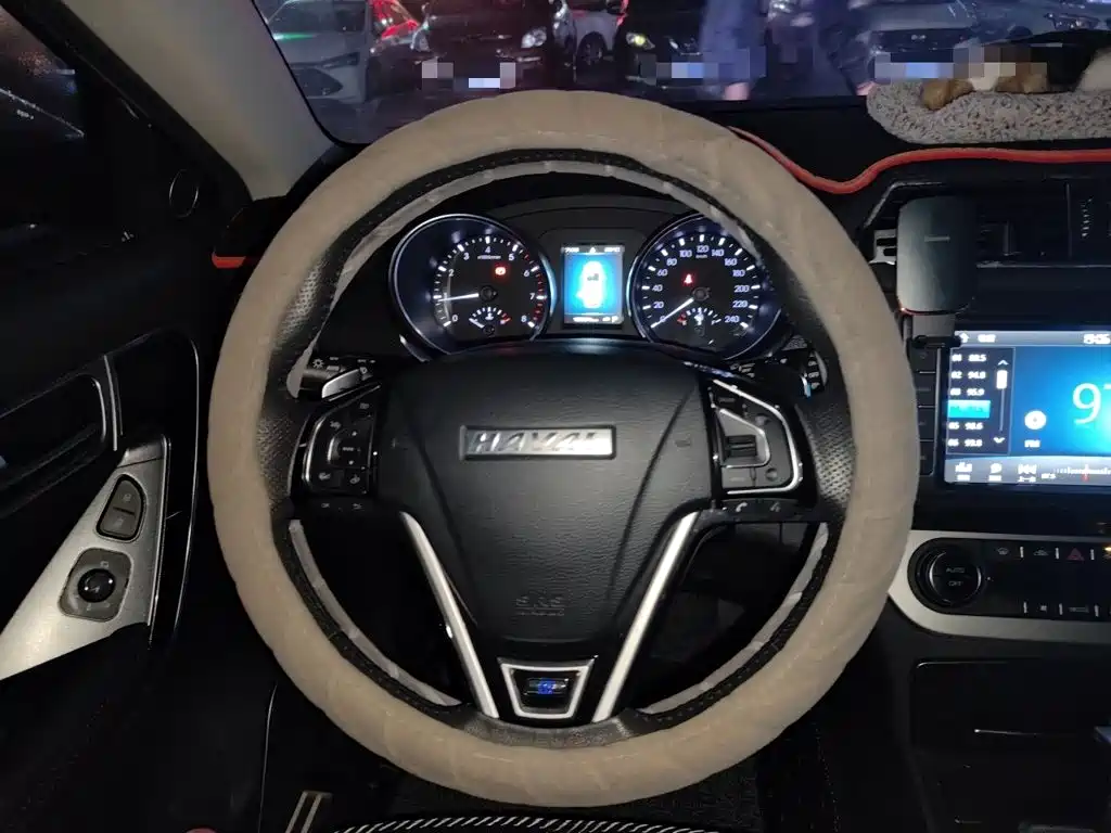 Haval H6 Coupe — миниатюра 6