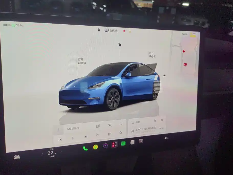 Tesla Model Y — миниатюра 14