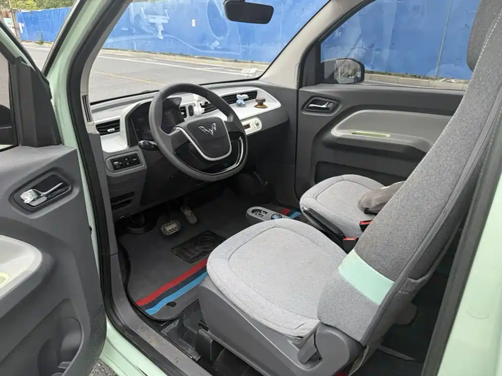 Wuling MINIEV — миниатюра 12