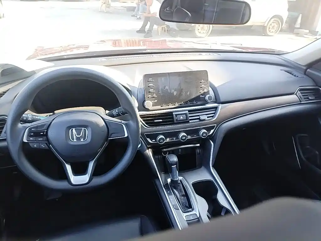 Honda Accord — миниатюра 10