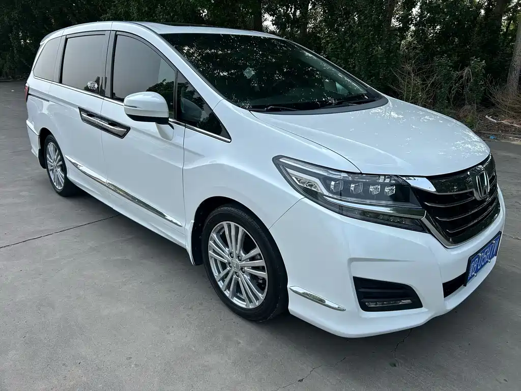Honda Elysion — миниатюра 2