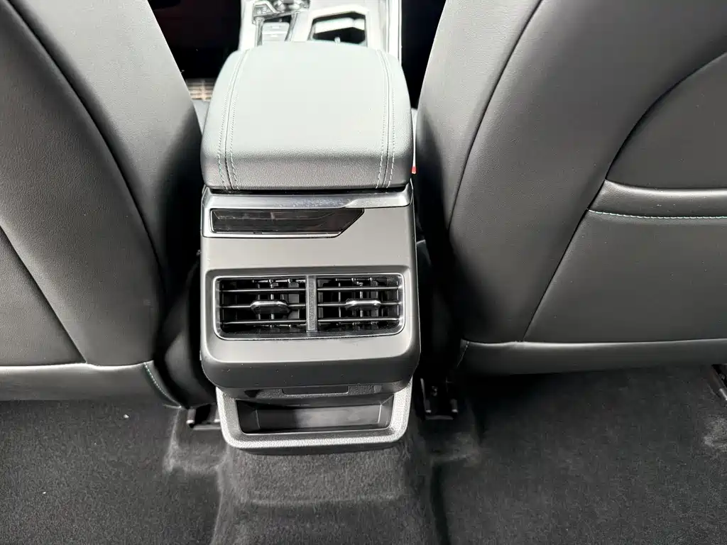 Geely Xingrui — миниатюра 13