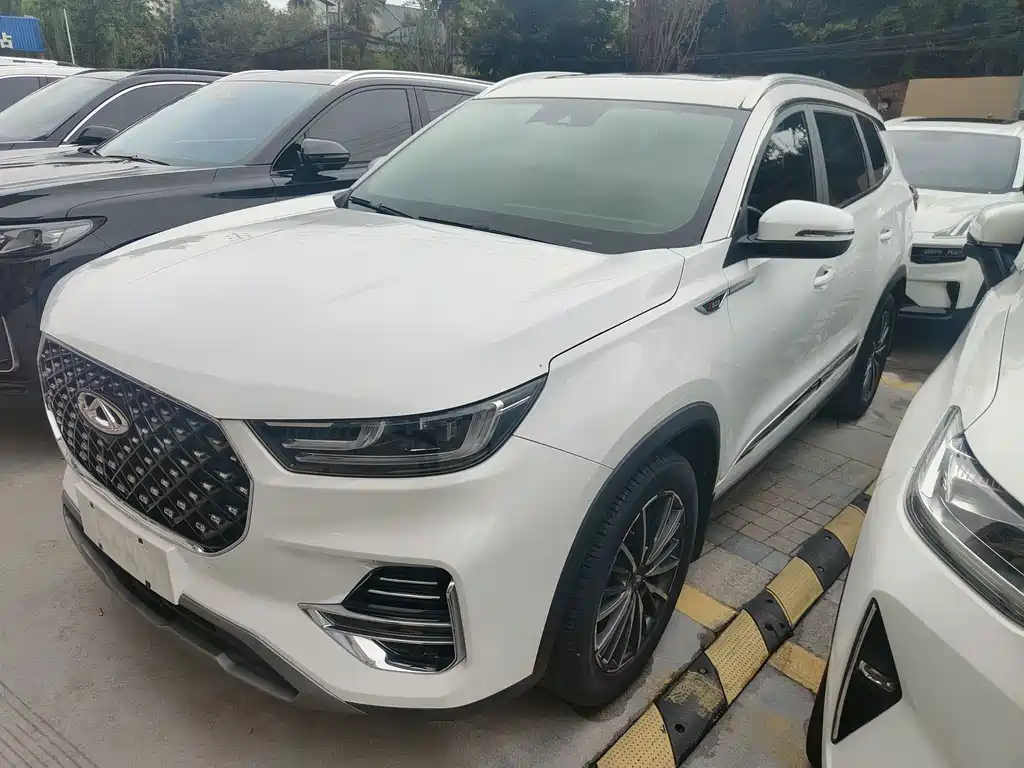 Chery Tiggo 8