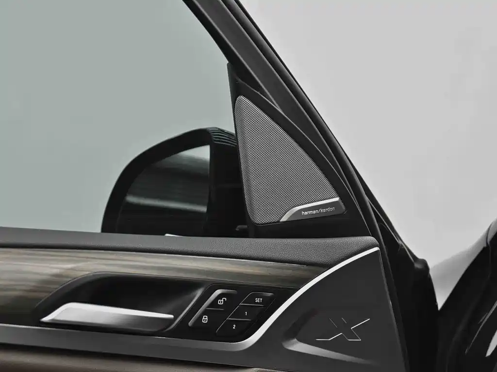BMW X3 — миниатюра 5