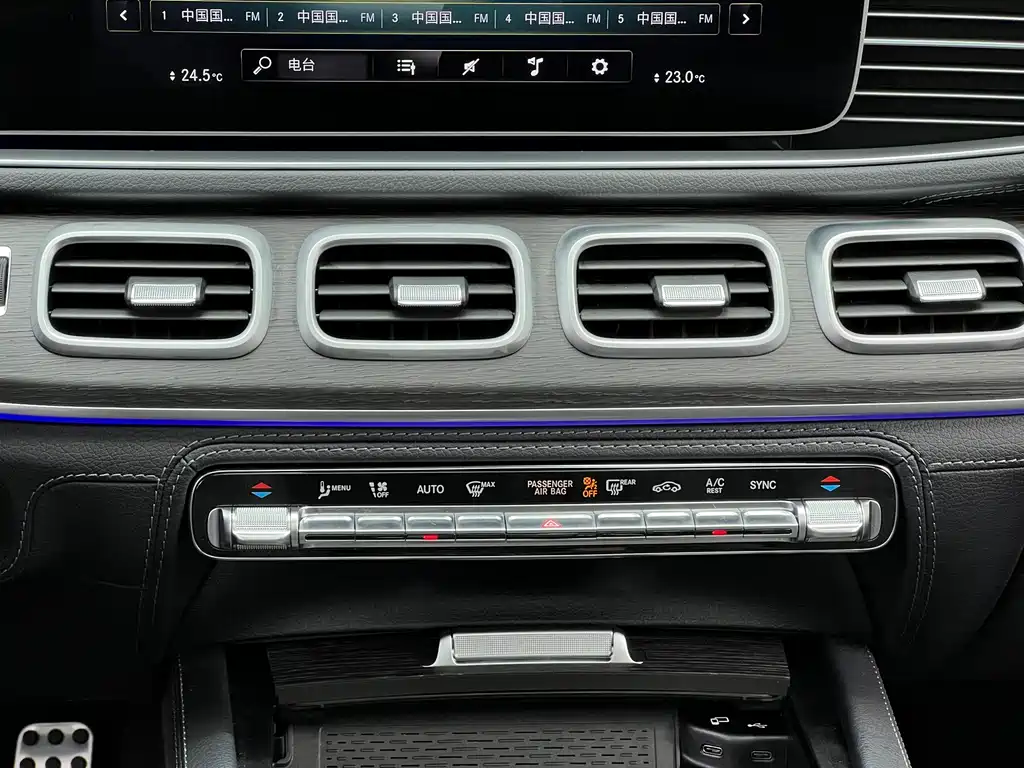 Mercedes-Benz GLE AMG — миниатюра 20