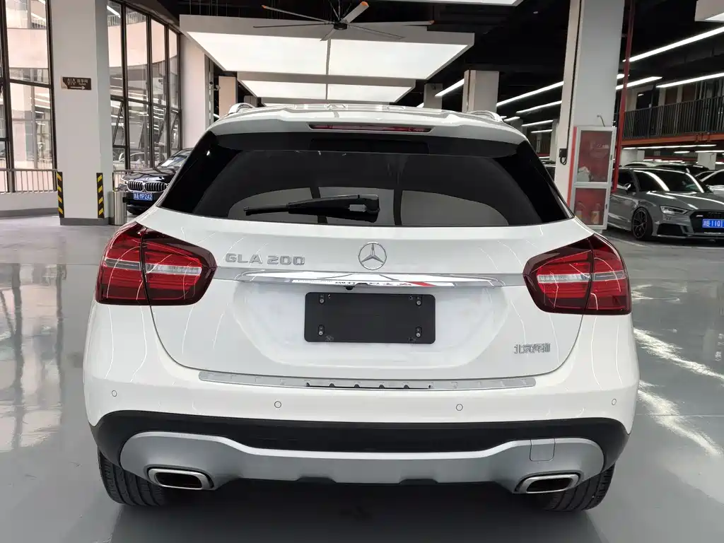 Mercedes-Benz GLA — миниатюра 15