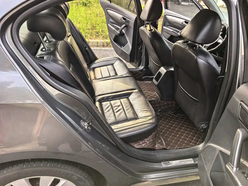 Volkswagen Lavida — миниатюра 10