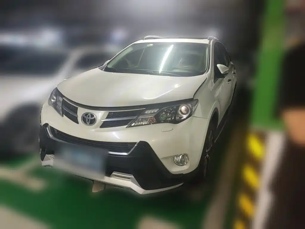 Toyota RAV4 — миниатюра 2