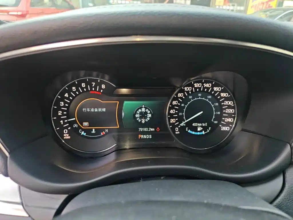 Lincoln MKC — миниатюра 8