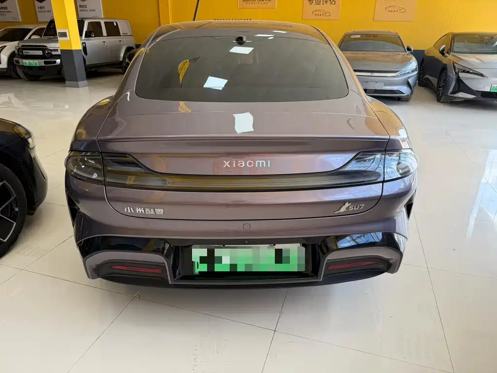 Xiaomi SU7 — миниатюра 8