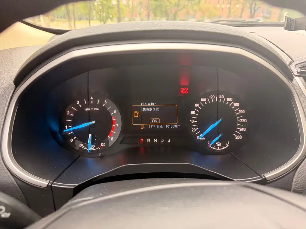 Ford Edge — миниатюра 16