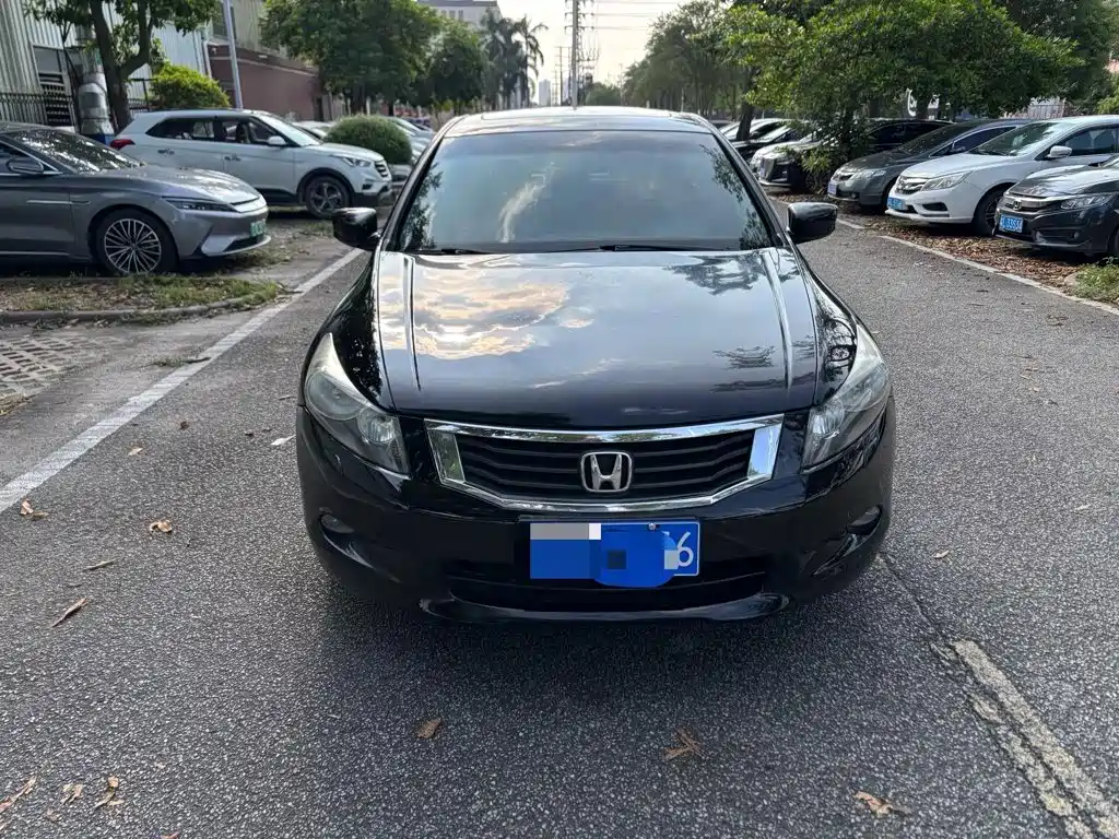 Honda Accord — миниатюра 2